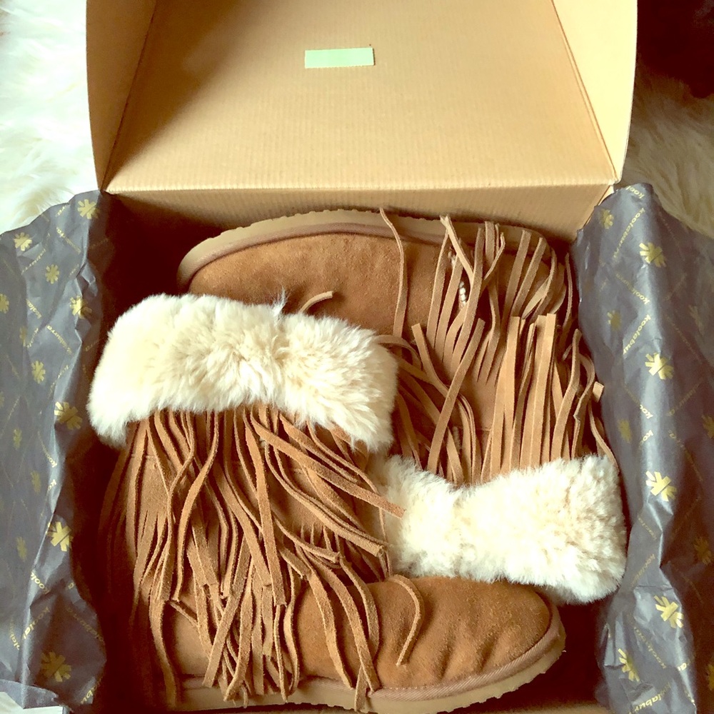 koolaburra haley fringe boots size 9 tan ugg